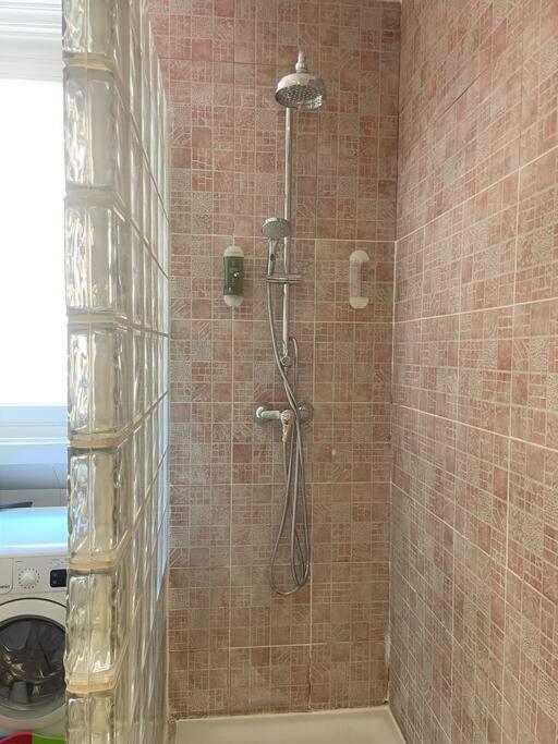 Exclusivo Y Acogedor Con Balcon En Chueca, Con Aire Acondicionado Y Calefaccion Appartamento *