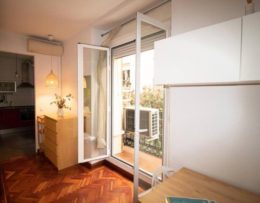 Exclusivo Y Acogedor Con Balcon En Chueca, Con Aire Acondicionado Madrid